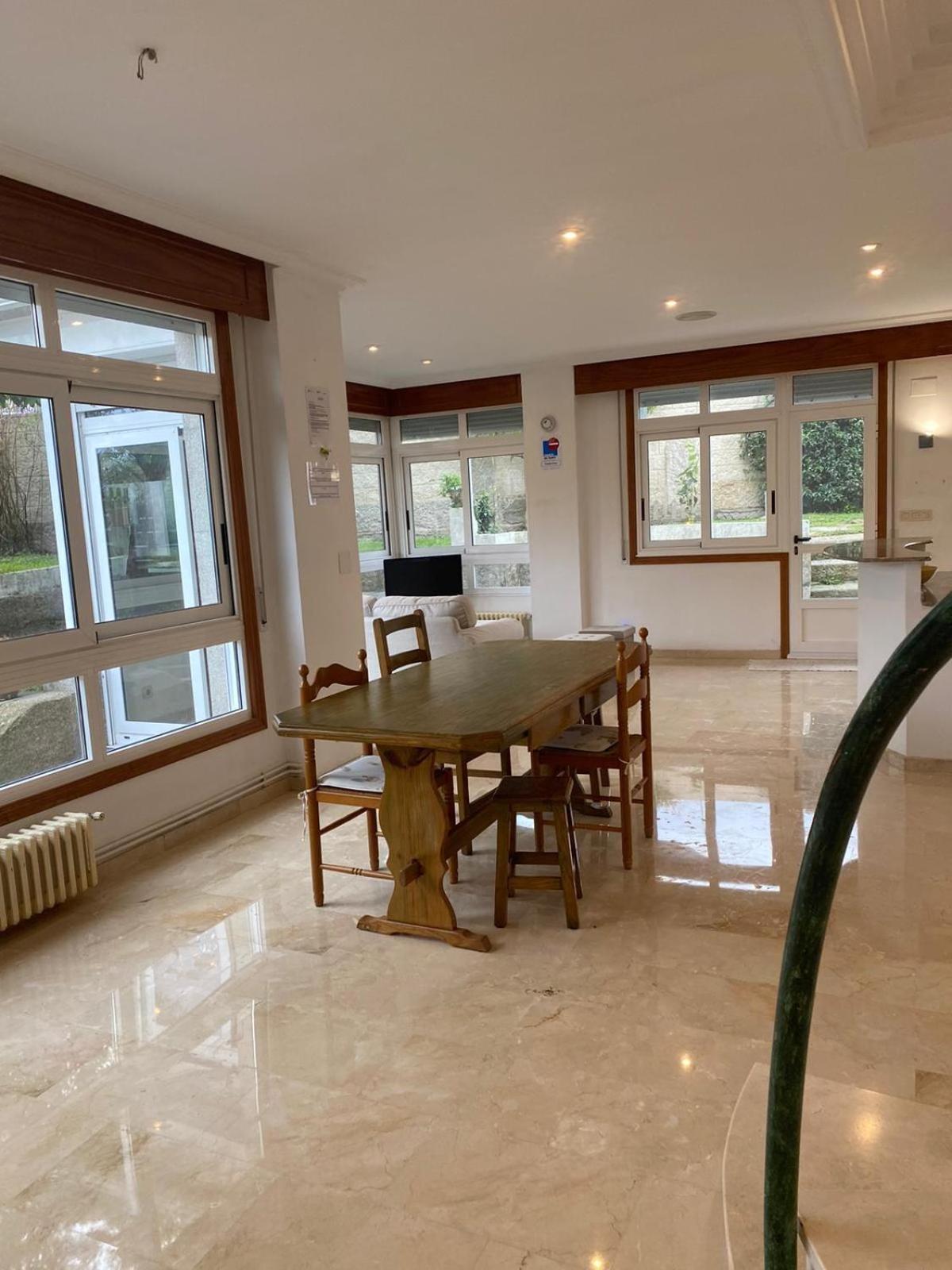 Chalet Adosado Independiente En Vigo - Canido Oya Екстериор снимка